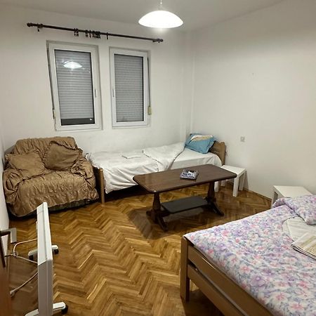 Wel Apartment ゲヴゲリヤ エクステリア 写真